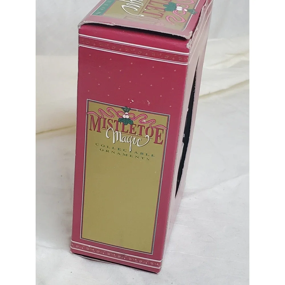 Mistletoe Magic Merry Christmas‎ Teacher Mouse on Pencil Ornament WM81213 NEW